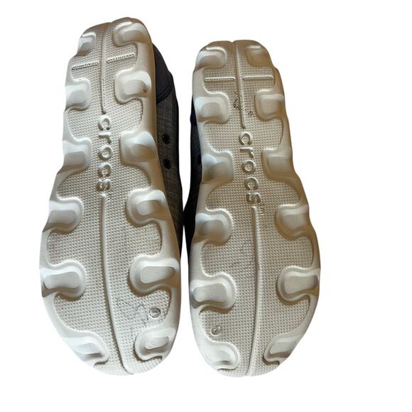 Crocs | Women's Size 9 Busy Day Slip-ons - Picture 7 of 10